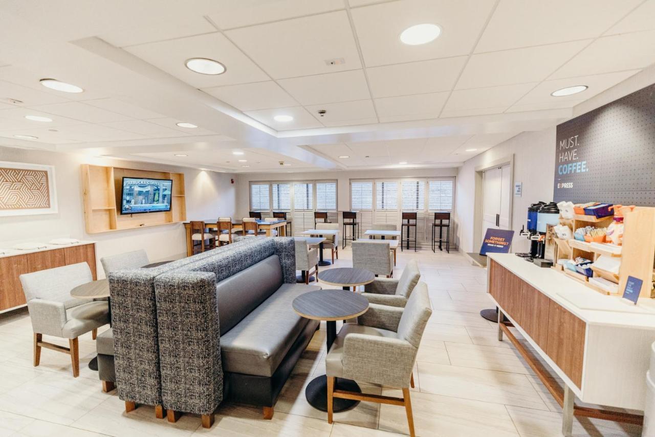 Express Atlanta - Northeast I-85 - Clairmont Road By Ihg Chamblee