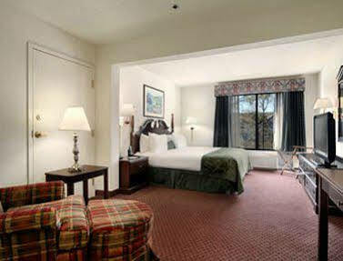 Express Atlanta - Northeast I-85 - Clairmont Road By Ihg 3*